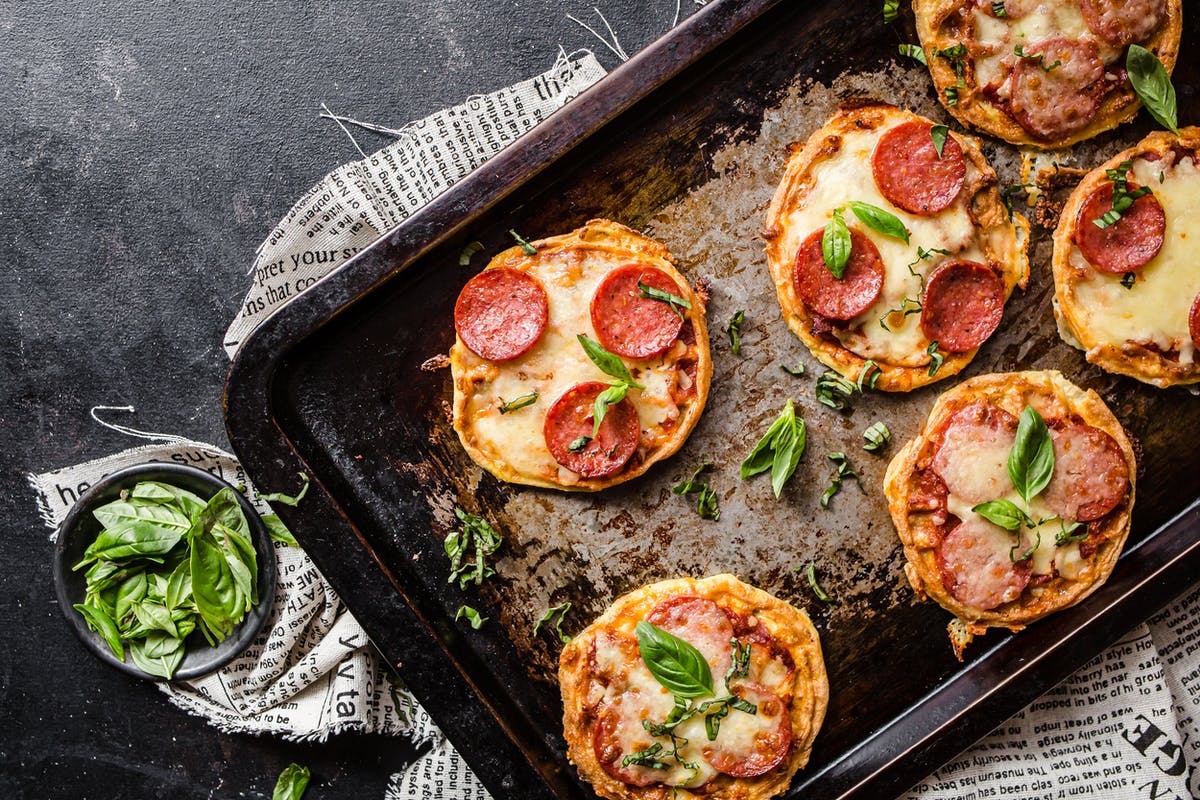 Low Carb Pizza on the Keto Diet